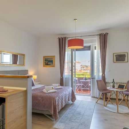 Polai Boutique Apartments With Free Parking 외부 사진