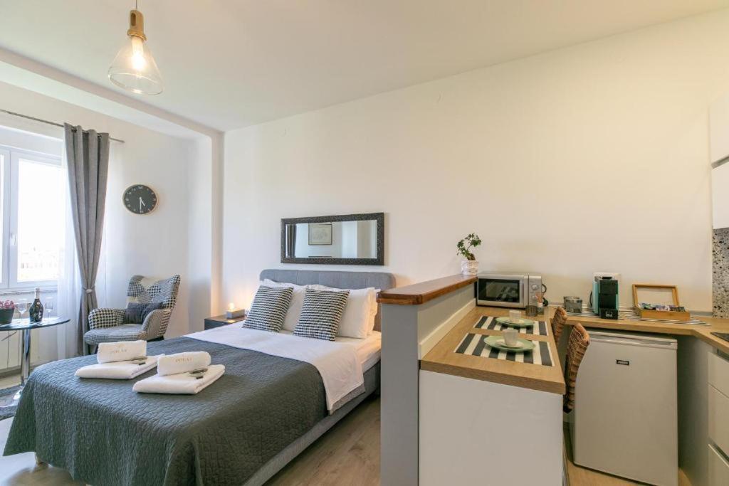 Polai Boutique Apartments With Free Parking 외부 사진