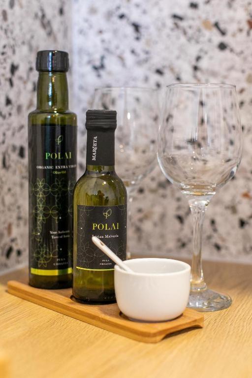 Polai Boutique Apartments With Free Parking 외부 사진